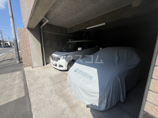 22/30 駐車場