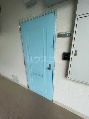 14/30 玄関
