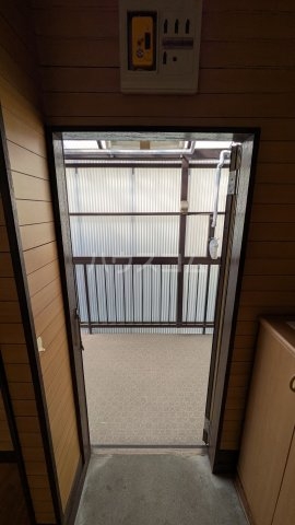 8/23 玄関