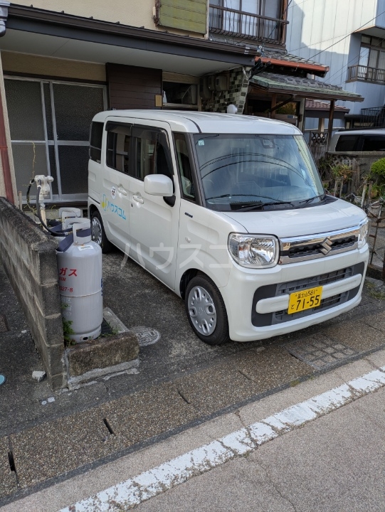 24/25 駐車場