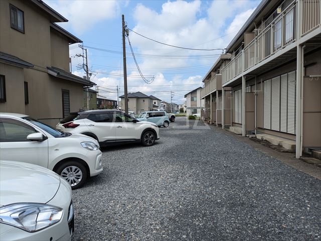 18/24 駐車場
