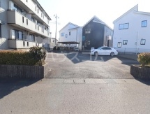 17/18 駐車場