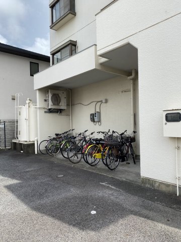 25/30 駐車場