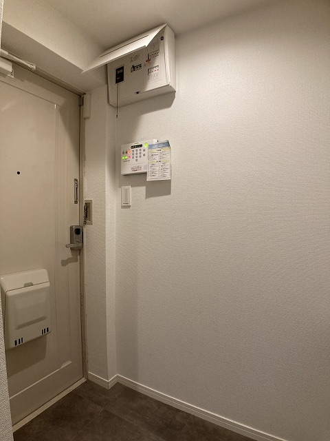 17/30 玄関