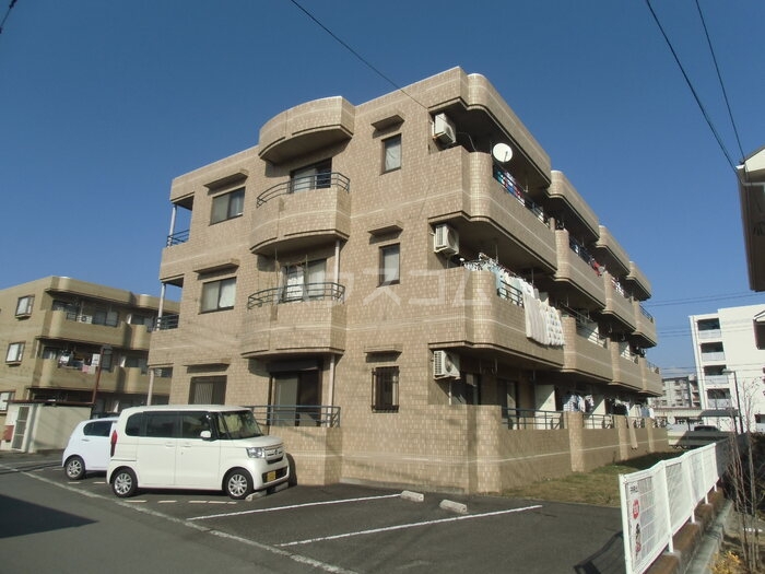14/18 駐車場