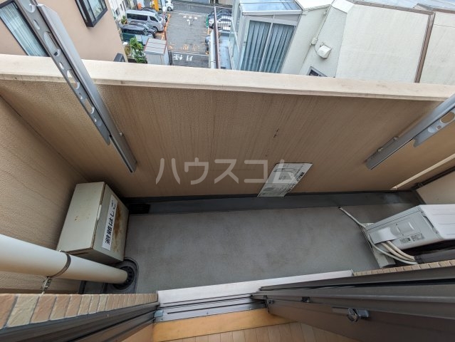 15/21 バルコニー