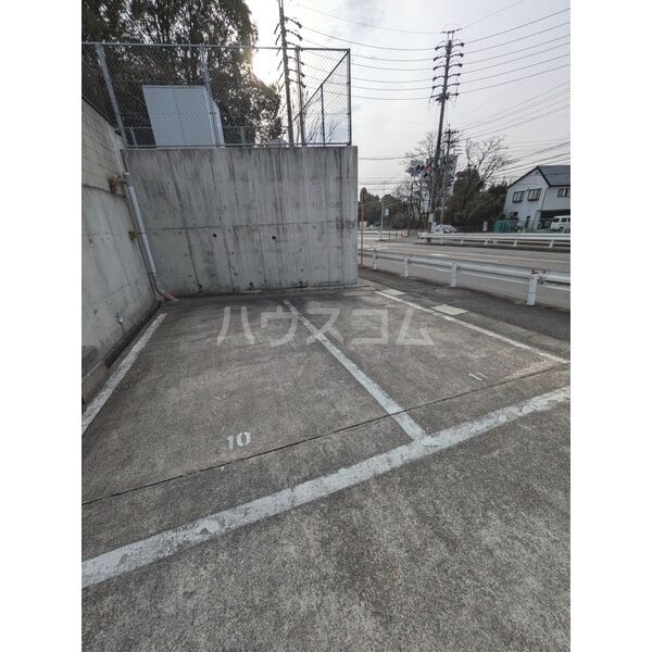 11/19 駐車場