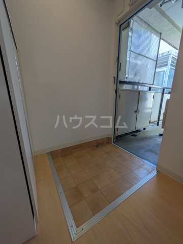 15/30 玄関
