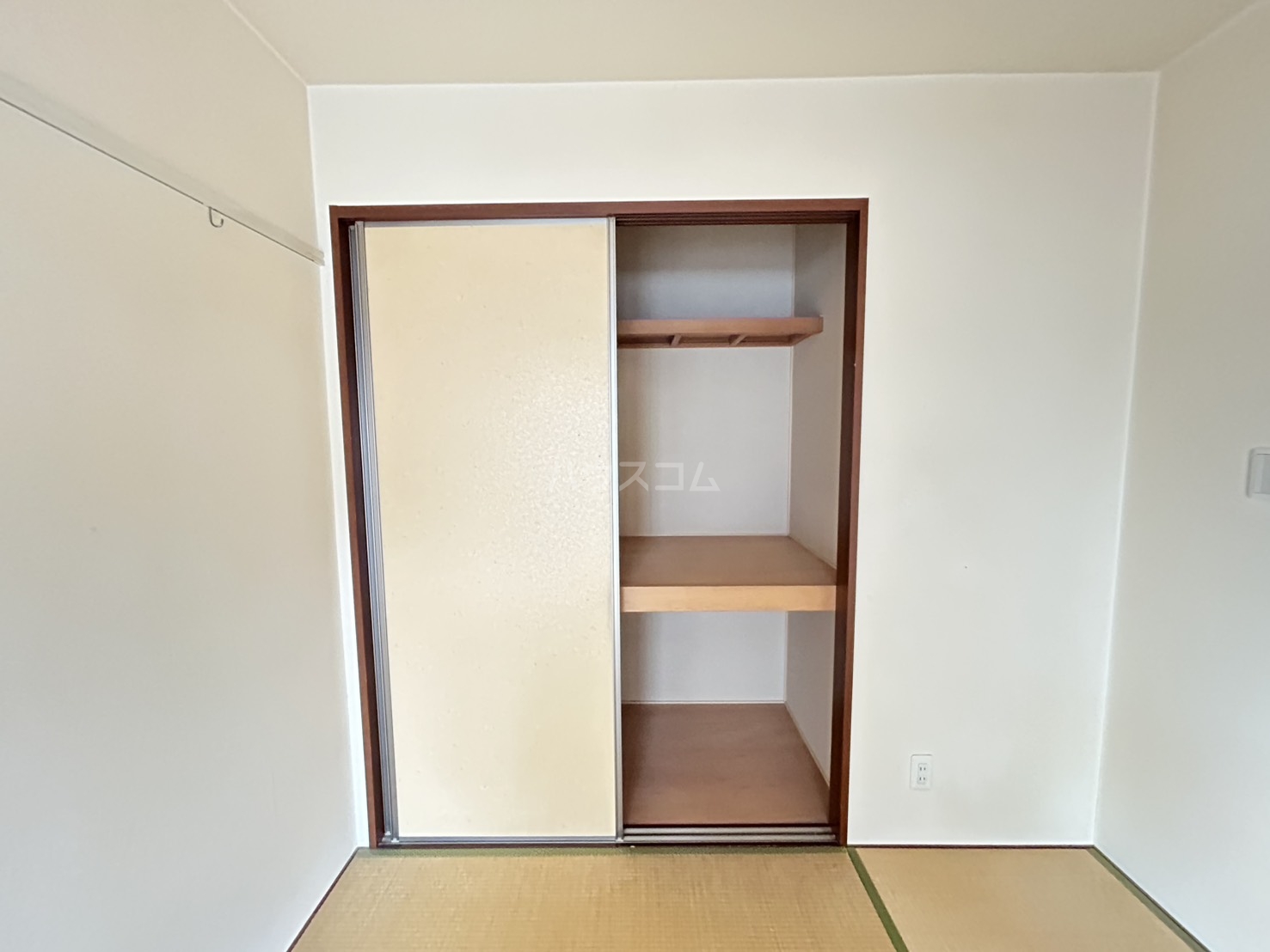 13/30 収納