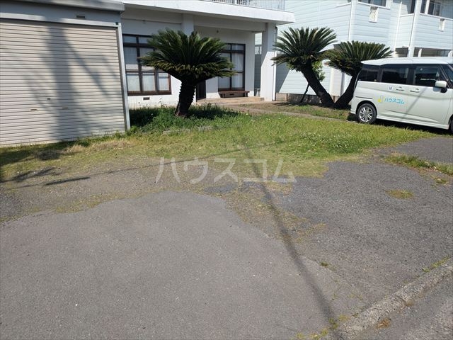 21/29 駐車場