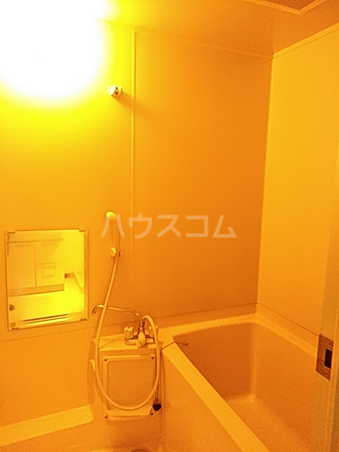 15/28 浴室