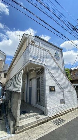 18/18 エントランス