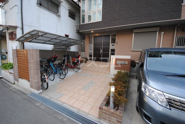 26/29 駐車場