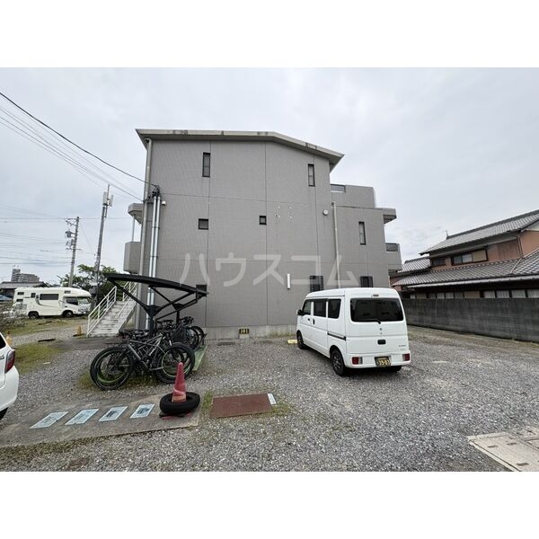 16/26 駐車場