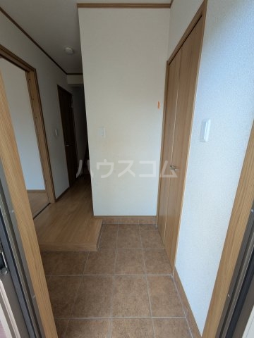 14/30 玄関