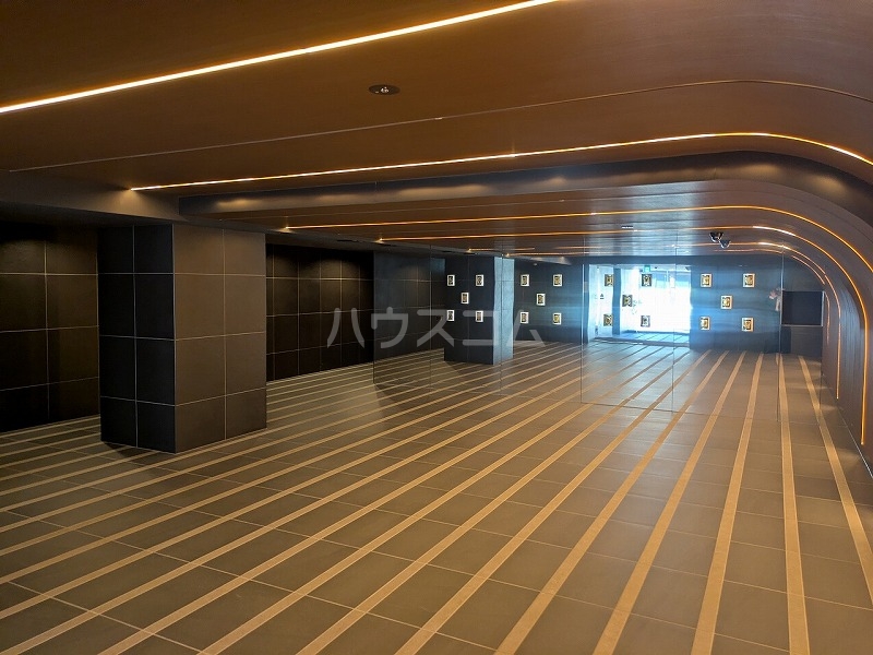 29/30 エントランス