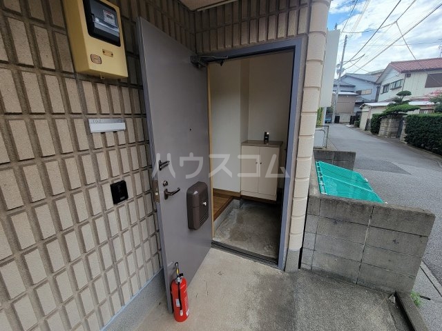 5/30 玄関