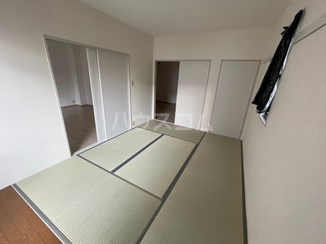 14/30 室内