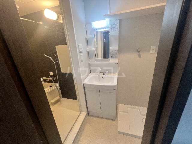 17/30 洗面