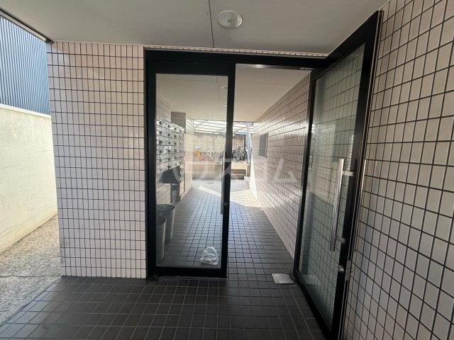 2/10 エントランス