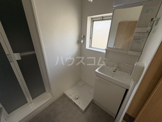 16/25 洗面