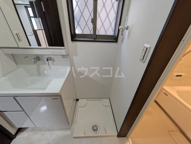 16/30 洗面