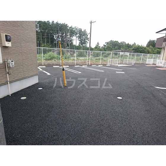 19/22 駐車場