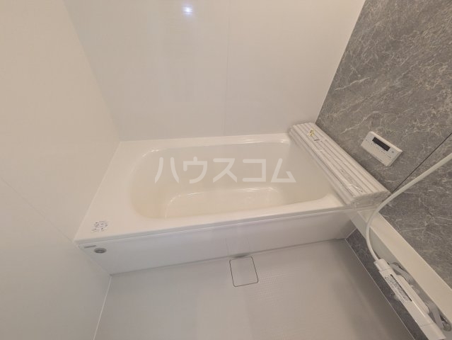 14/30 浴室