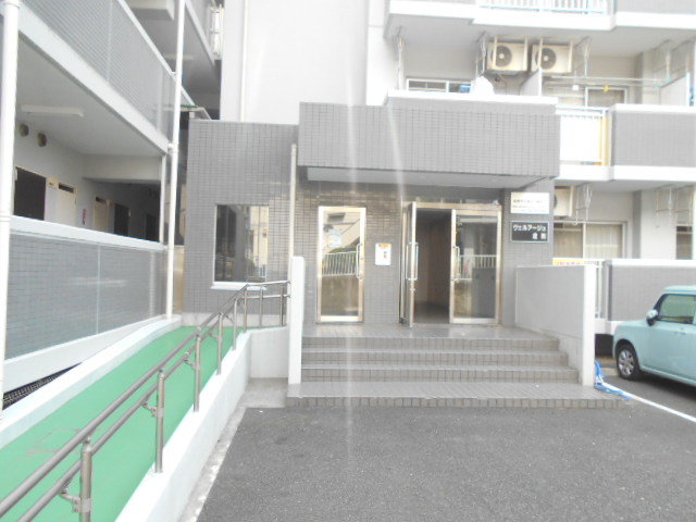 2/30 外観