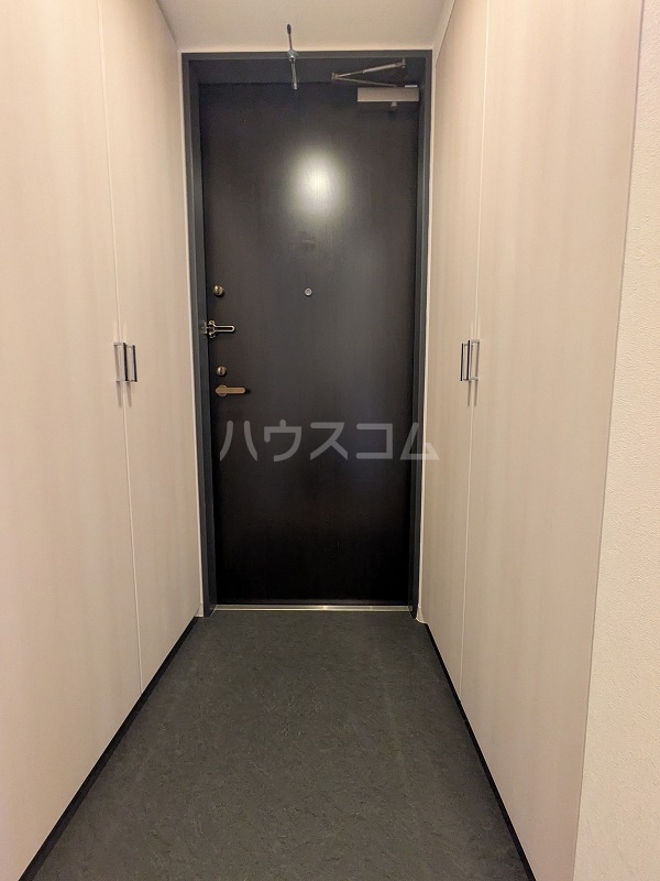 13/30 玄関