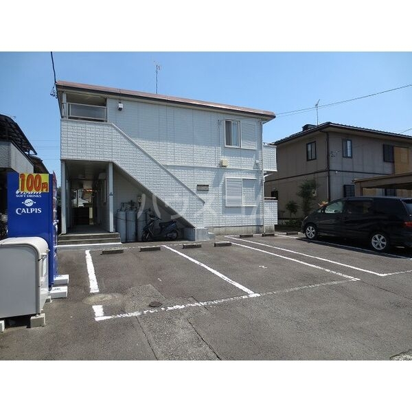 2/10 駐車場