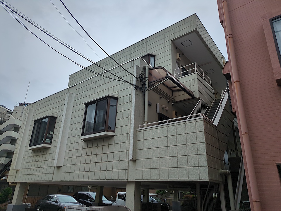 2/30 外観