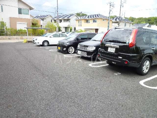 15/23 駐車場