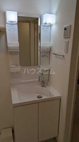 17/30 洗面