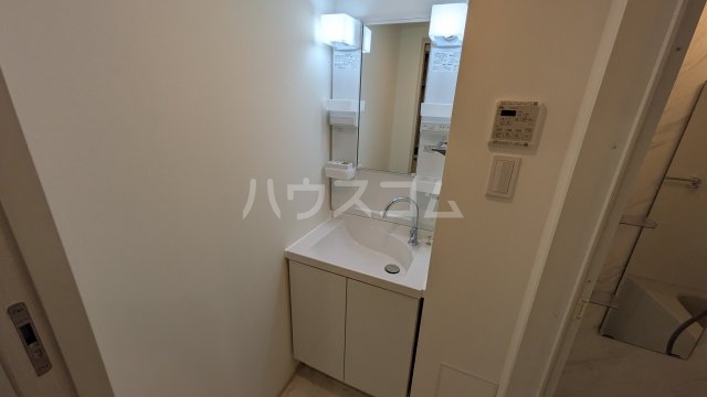 13/21 洗面