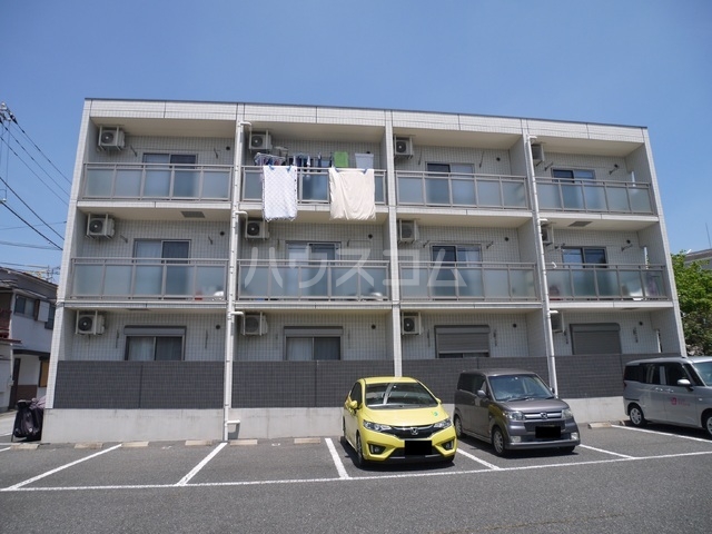 14/22 駐車場