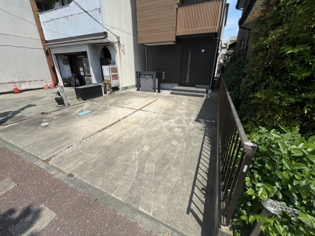 29/30 駐車場