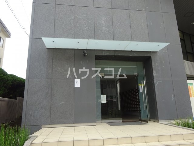 20/22 エントランス