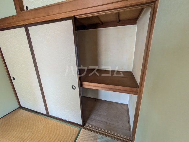 13/30 収納