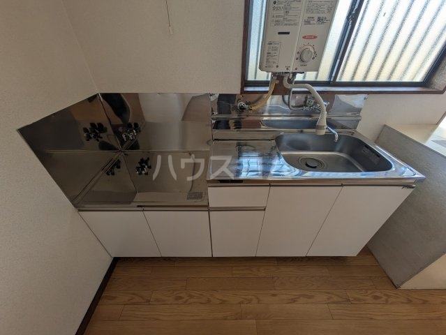 16/30 キッチン