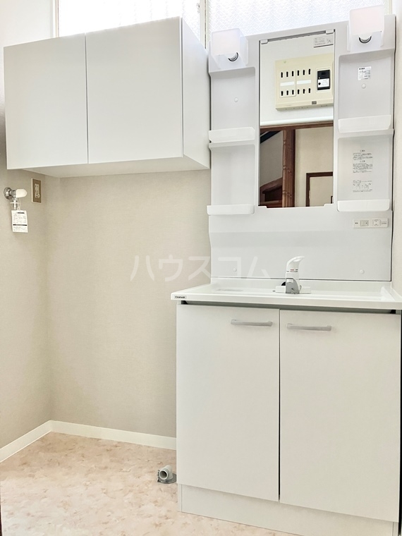 14/18 洗面