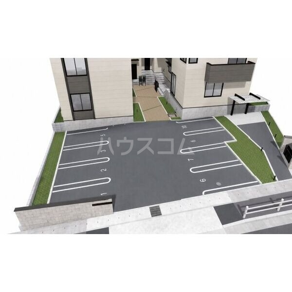7/13 駐車場