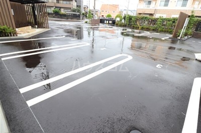21/30 駐車場
