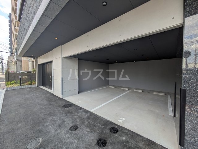 26/30 駐車場
