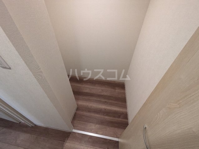 13/30 収納