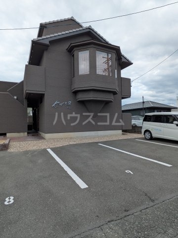 22/30 駐車場