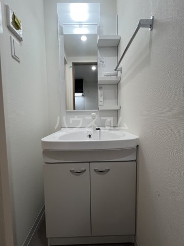 20/30 洗面