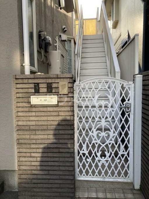 1/4 エントランス