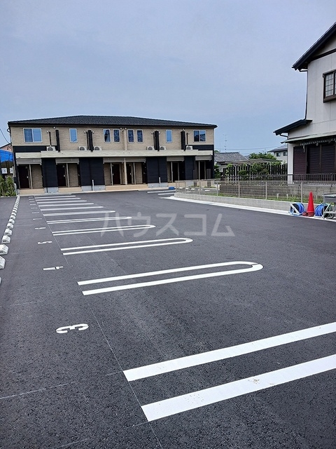 16/22 駐車場