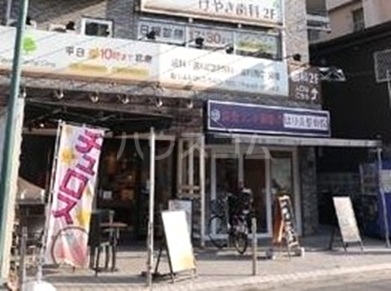 18/23 エントランス
